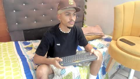 Snapshot of jordan_love7 chatting on 17, 2, 2025 jordan online show from 17, 2, 2025