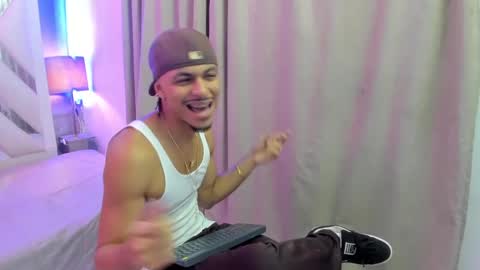 Snapshot of jordan_love7 chatting on 14, 9, 2025 jordan online show from 14, 9, 2025