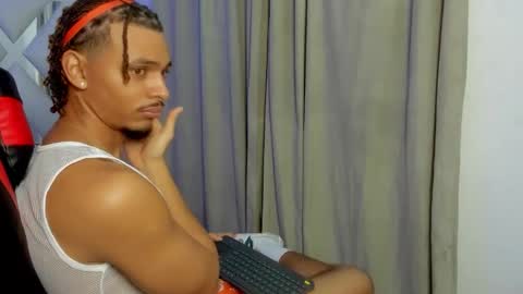 Snapshot of jordan_love7 chatting on 28, 10, 2025 jordan online show from 28, 10, 2025