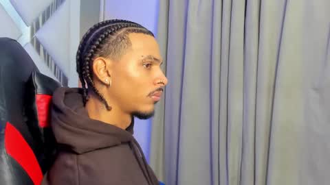 Snapshot of jordan_love7 chatting on 25, 11, 2025 jordan online show from 25, 11, 2025