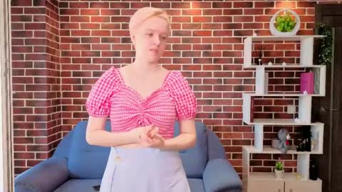 Ellie online show from 13, 5, 2026