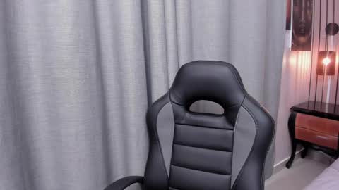 Katalina online show from 4, 3, 2025