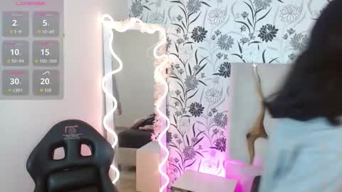 Snapshot of joselyn_tay chatting on 16, 12, 2025 Joselyn online show from 16, 12, 2025