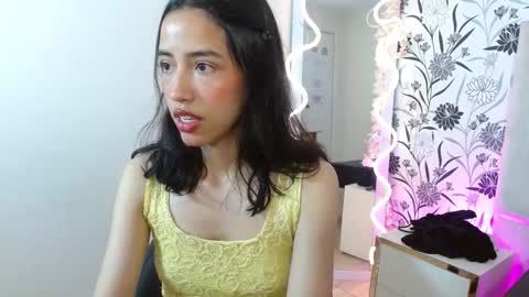 Snapshot of joselyn_tay chatting on 18, 12, 2025 Joselyn online show from 18, 12, 2025