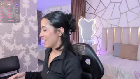 Joselyn  online show from 2, 4, 2026