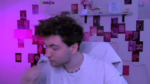 joseph_bear_ online show from 12, 4, 2026