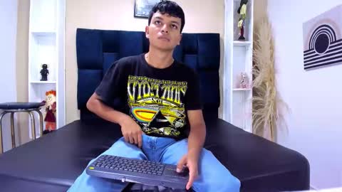 Joseph Gonzalez online show from 20, 12, 2025