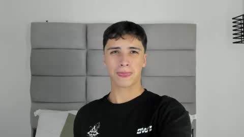 Snapshot of joshclaarktt chatting on 8, 7, 2026 Josh online show from 8, 7, 2026