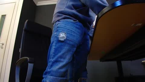 JoshKnight online show from 6, 3, 2025