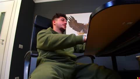 JoshKnight online show from 10, 3, 2025