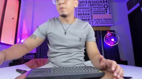 Snapshot of joshmiller___ chatting on 6, 5, 2026 joshmiller___ online show from 6, 5, 2026