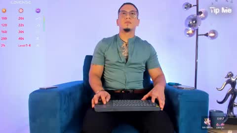 Snapshot of joshmiller___ chatting on 5, 6, 2026 joshmiller___ online show from 5, 6, 2026