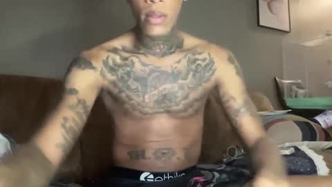 Snapshot of joshperrygoon chatting on 2, 1, 2025 joshperrygoon online show from 2, 1, 2025