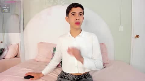 Joshua Sanz  online show from 26, 10, 2025