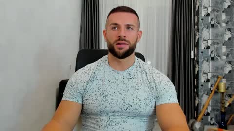 Snapshot of joshuamuscle69 chatting on 4, 3, 2025 joshuamuscle69 online show from 4, 3, 2025