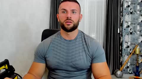 Snapshot of joshuamuscle69 chatting on 11, 3, 2025 joshuamuscle69 online show from 11, 3, 2025