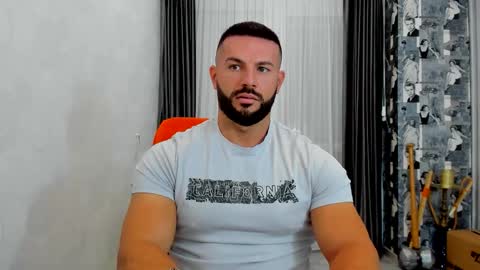 Snapshot of joshuamuscle69 chatting on 24, 9, 2025 joshuamuscle69 online show from 24, 9, 2025