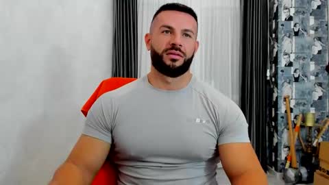 Snapshot of joshuamuscle69 chatting on 29, 9, 2025 joshuamuscle69 online show from 29, 9, 2025