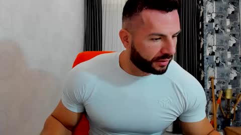 Snapshot of joshuamuscle69 chatting on 6, 10, 2025 joshuamuscle69 online show from 6, 10, 2025