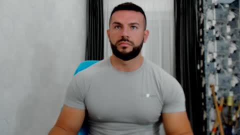 Snapshot of joshuamuscle69 chatting on 27, 10, 2025 joshuamuscle69 online show from 27, 10, 2025