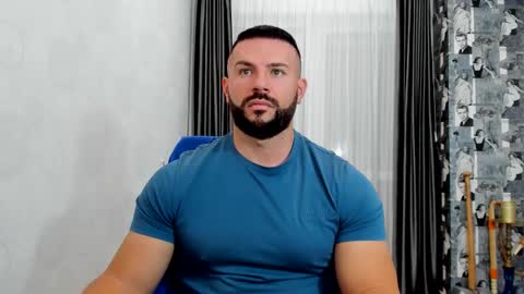 Snapshot of joshuamuscle69 chatting on 21, 11, 2025 joshuamuscle69 online show from 21, 11, 2025