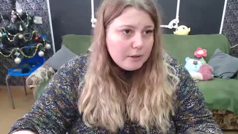 josiesun771 online show from 4, 1, 2025