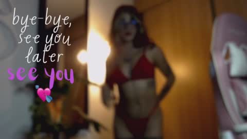 josephine   independent model    online show from 19, 1, 2025