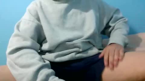 Snapshot of josss_cosmic chatting on 16, 12, 2025 josss_cosmic online show from 16, 12, 2025