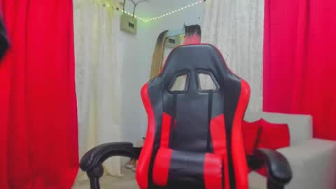 josue_linares online show from 11, 11, 2025