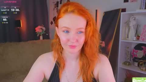 joyce_jones online show from 18, 11, 2025