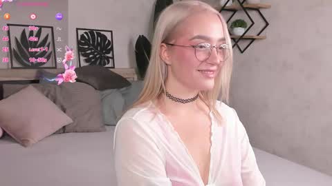 Vickie online show from 27, 9, 2025
