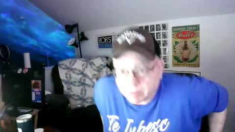 Snapshot of jpmel99 chatting on 3, 6, 2026 jpmel99 online show from 3, 6, 2026