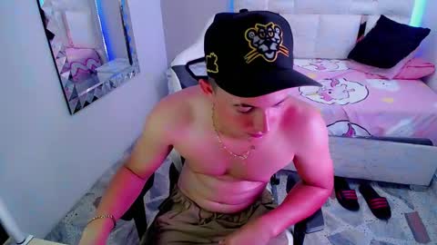 Snapshot of jr_nino_ chatting on 10, 3, 2025 N I N O online show from 10, 3, 2025