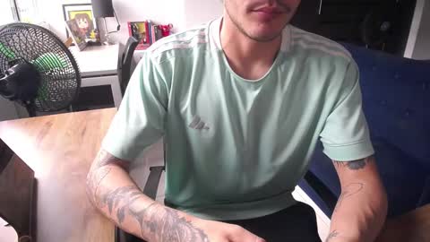 jr_phoenix online show from 19, 3, 2026