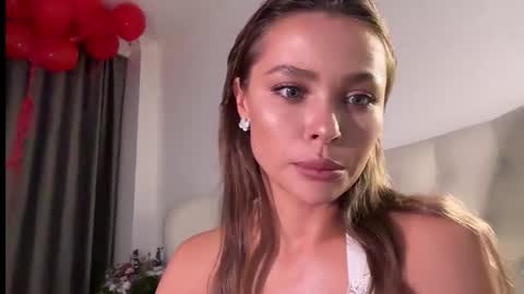 Snapshot of js_girls chatting on 15, 9, 2025 Jennie and Sophia online show from 15, 9, 2025