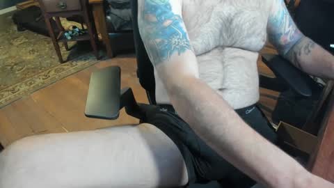 Snapshot of jsimon04 chatting on 29, 12, 2024 jsimon04 online show from 29, 12, 2024