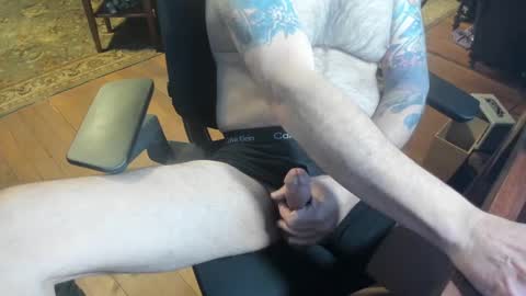 Snapshot of jsimon04 chatting on 31, 1, 2025 jsimon04 online show from 31, 1, 2025