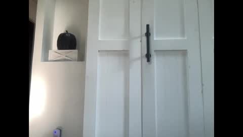 Snapshot of jstenjytheshow chatting on 1, 10, 2025 Just Enjoy the Show online show from 1, 10, 2025