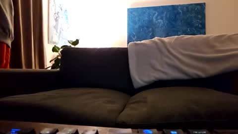 ju537705 online show from 28, 9, 2025