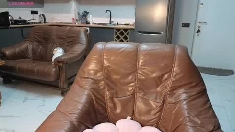 Snapshot of ju_jin chatting on 3, 5, 2026 Jujin online show from 3, 5, 2026