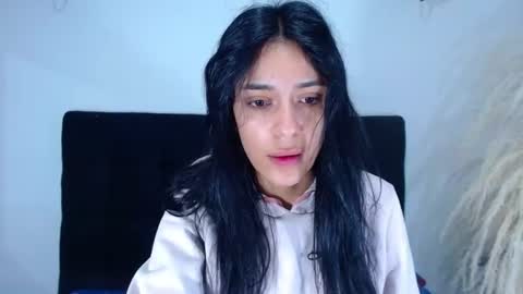 Snapshot of juan_and_luciana chatting on 12, 6, 2026 online show from 12, 6, 2026