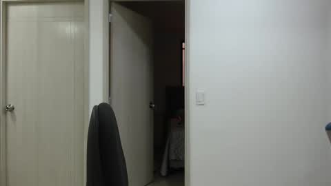 juan_gomez_1 online show from 11, 2, 2025