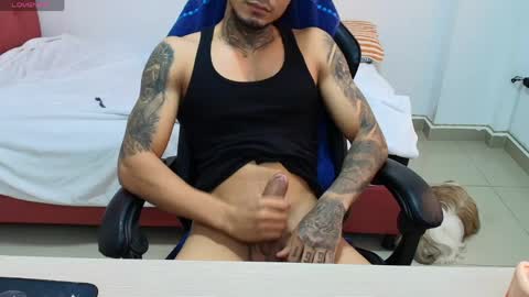 juan_gomez_1 online show from 6, 6, 2026