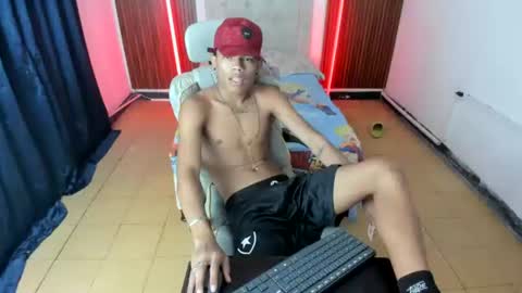 Snapshot of juan_mhata chatting on 19, 6, 2026 Juan Mhata online show from 19, 6, 2026