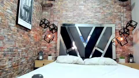 juana_valentina1 online show from 30, 1, 2025