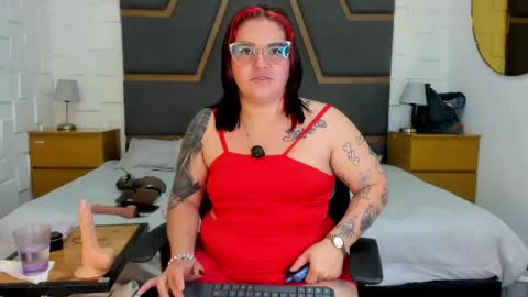 Juana Valkiria online show from 5, 6, 2026