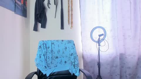 Juan Esteban online show from 7, 2, 2025