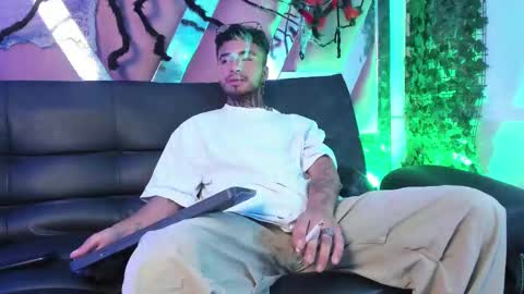 juancamilo66_ online show from 3, 10, 2025