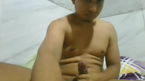 Snapshot of juancamiloortegat87 chatting on 1, 12, 2025 HOT BOY21 online show from 1, 12, 2025
