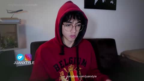 . online show from 10, 9, 2025